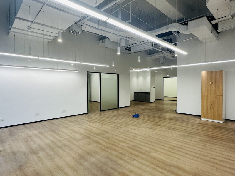 东溪德必易园出租-463.9m²-简单装修